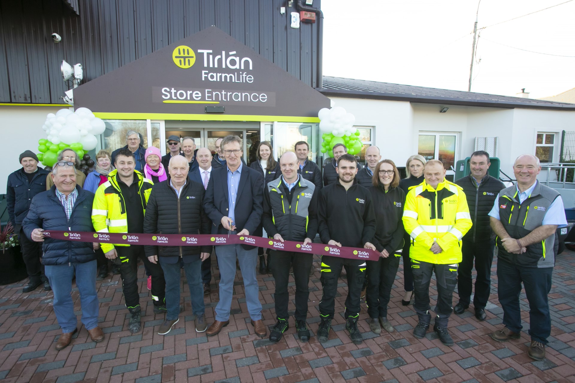 Renovated Tirlán FarmLife branch officially opened in Clonroche